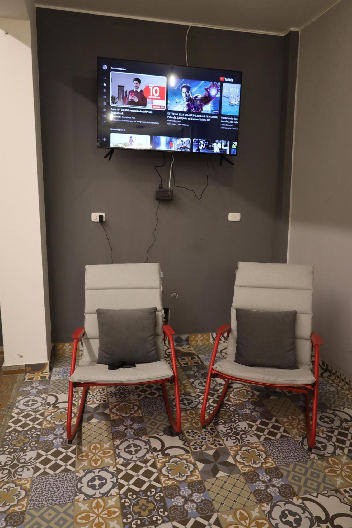 Sabina Aeropuerto Hostel 利马 外观 照片