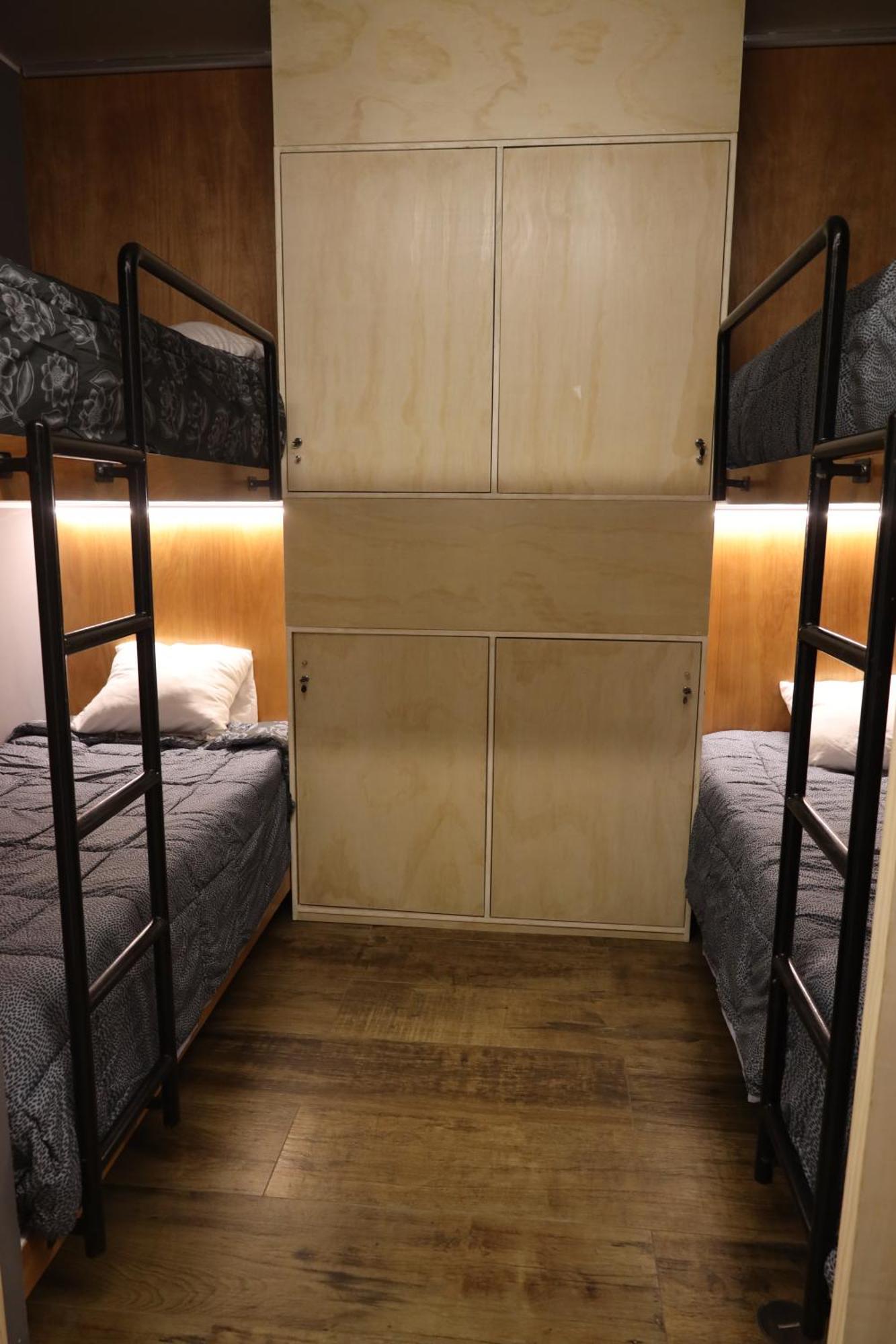Sabina Aeropuerto Hostel 利马 外观 照片
